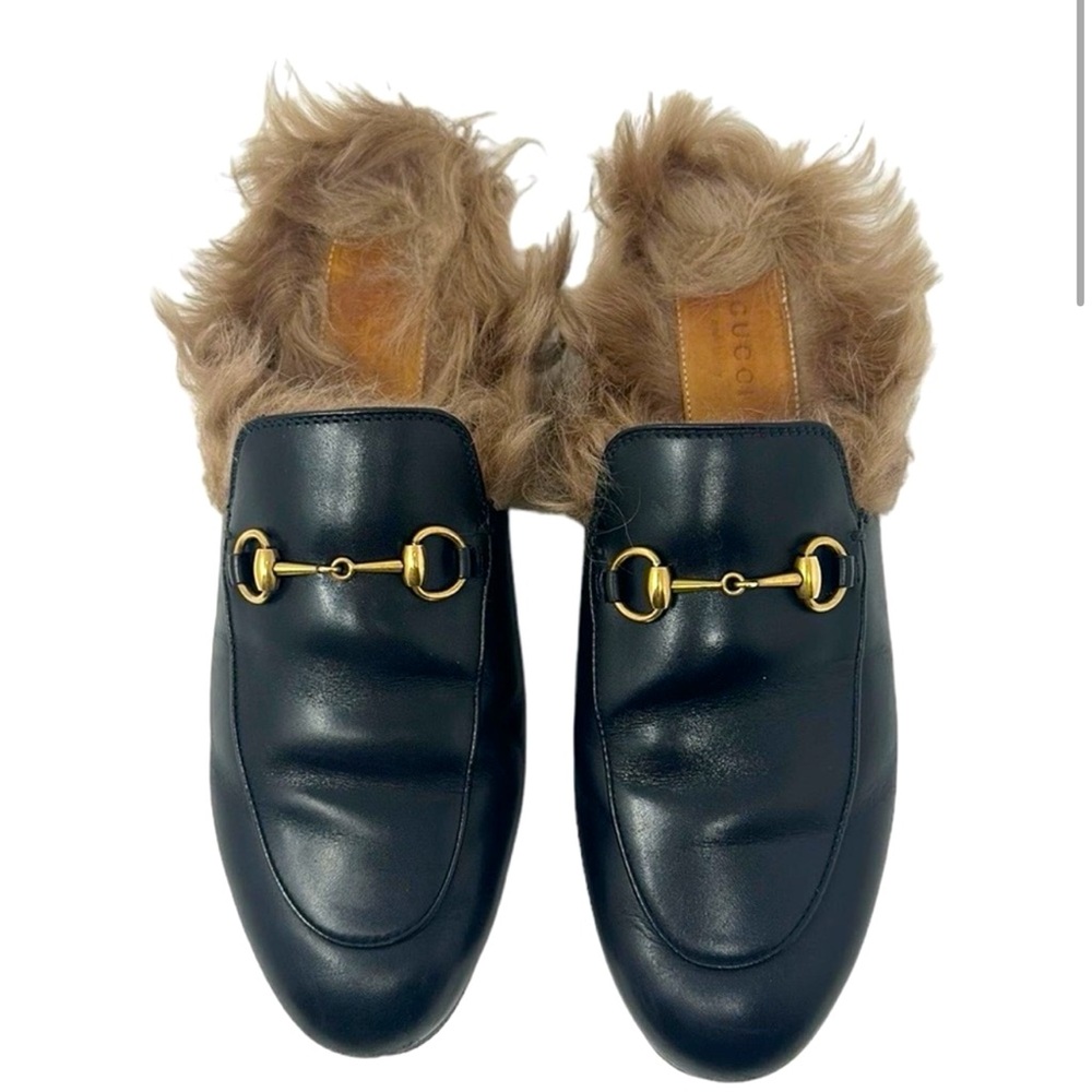 Gucci Black Princeton Horsebit fur loafers. 38.5